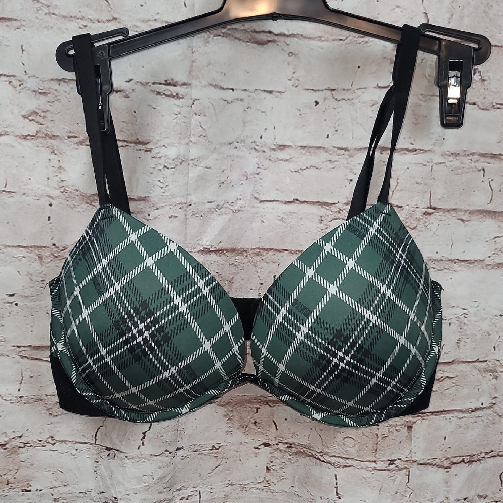 Victoria's Secret PINK super push up bra 32DD